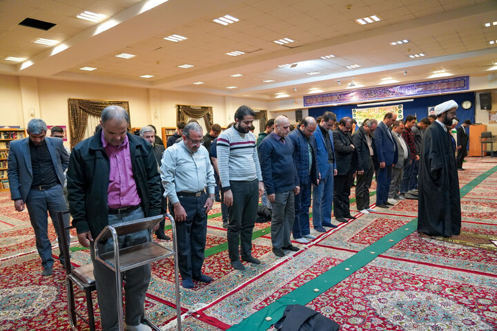 گزارش تصویری | محفل انس با قرآن کریم در دبیرستان امام رضا علیه‌السلام