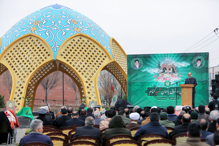 گزارش تصویری | آیین رونمایی یادمان شهید گمنام زائرشهر رضوی