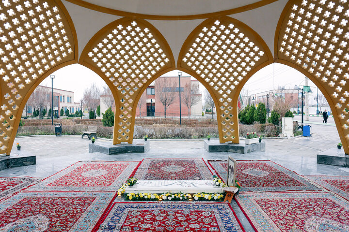 گزارش تصویری | آیین رونمایی یادمان شهید گمنام زائرشهر رضوی
