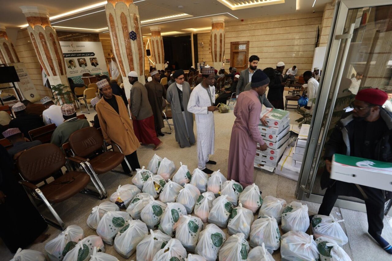 Al-Abbas shrine launches "al-Kafel basket" program to support African science students in Ramadan month