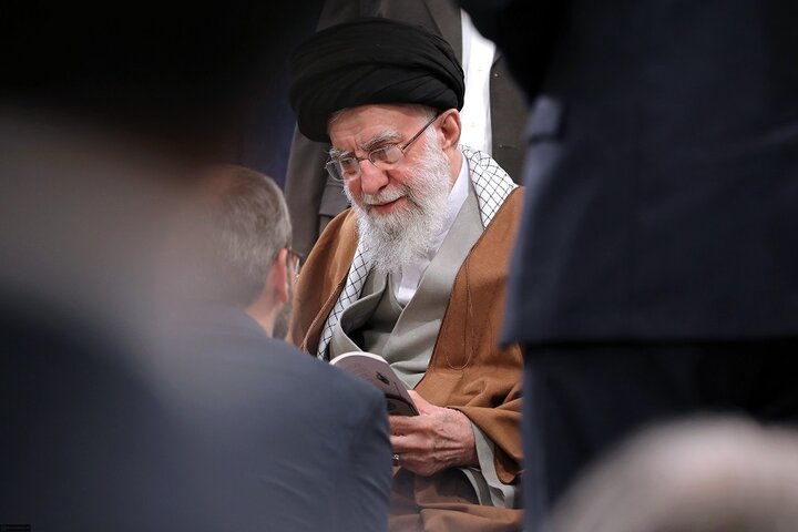 دیدار شاعران