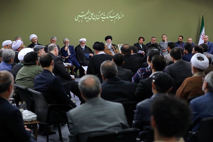دیدار شاعران