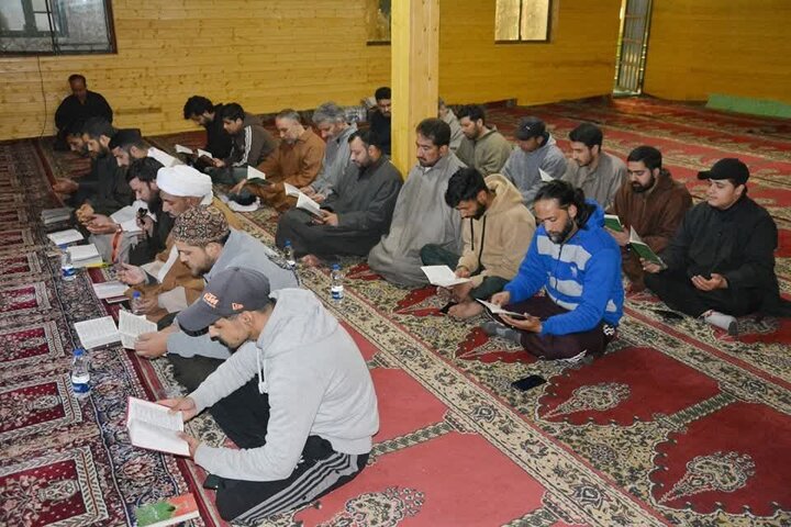Blessed Dua Kamil ceremony held in Kashmir, India