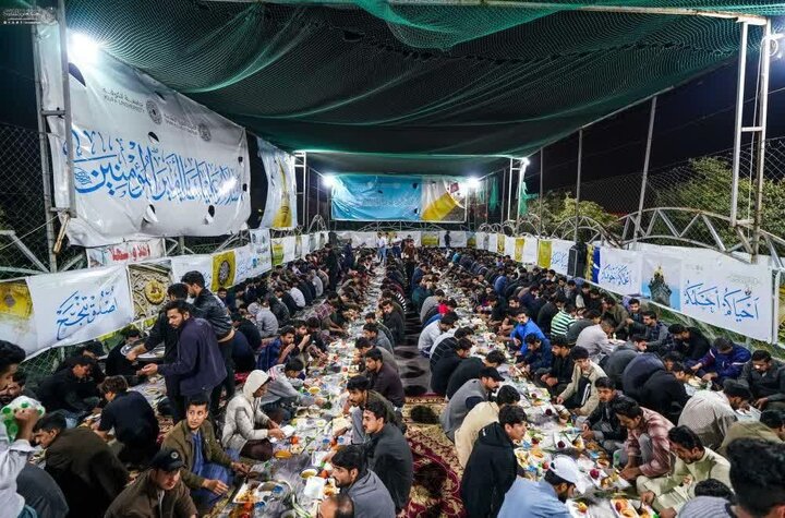 Photos: Mass iftar ceremony held at University of Kufa