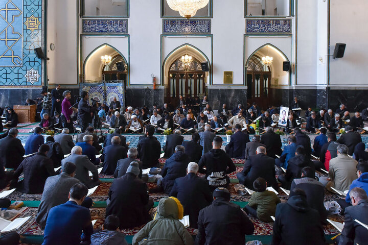 Photos: Reciting Holy Quran at Goharshad Mosque