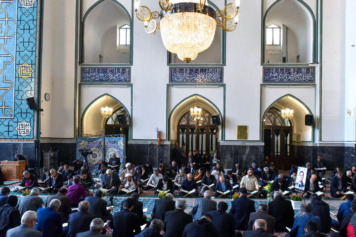 Photos: Reciting Holy Quran at Goharshad Mosque