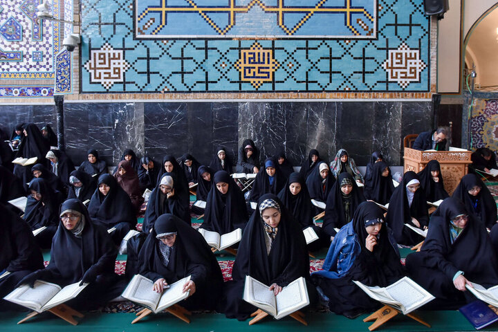 Photos: Reciting Holy Quran at Goharshad Mosque