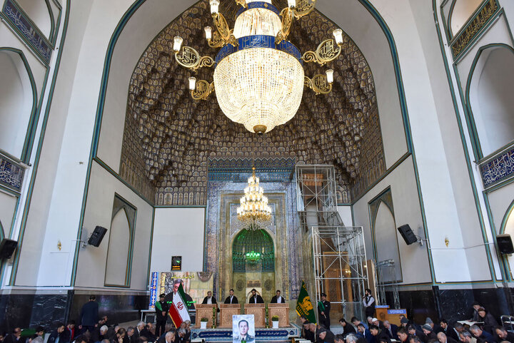 Photos: Reciting Holy Quran at Goharshad Mosque
