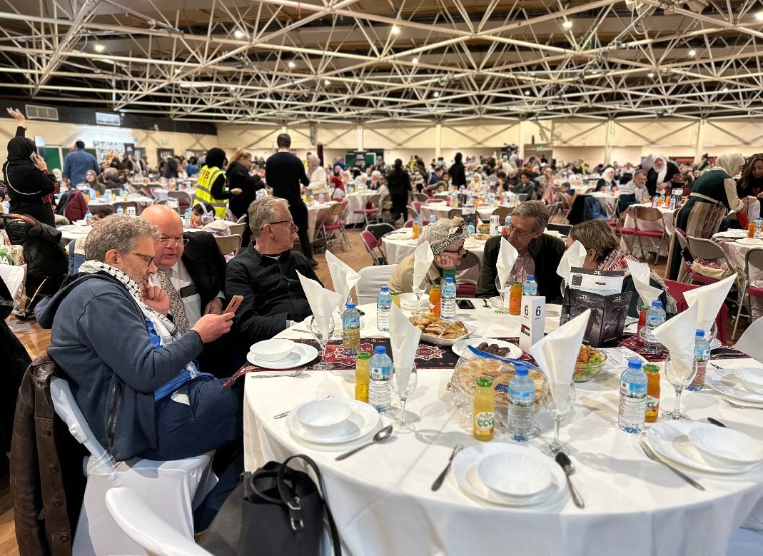 Palestinian Forum in Britain sponsors 40 families in Gaza at annual iftar in London