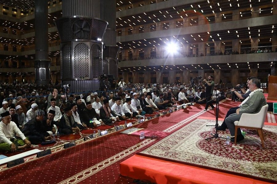 دیپلماسی قرآنی؛ پلی میان ملت‌ها