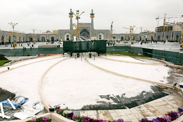 Photos: Imam Reza Holy shrine, servants welcome spring