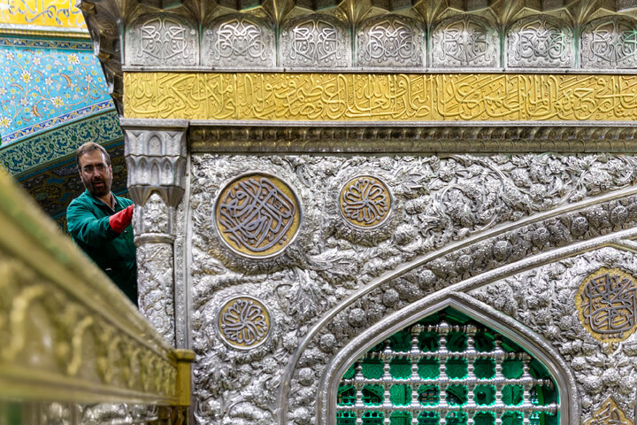 Photos: Imam Reza Holy shrine, servants welcome spring
