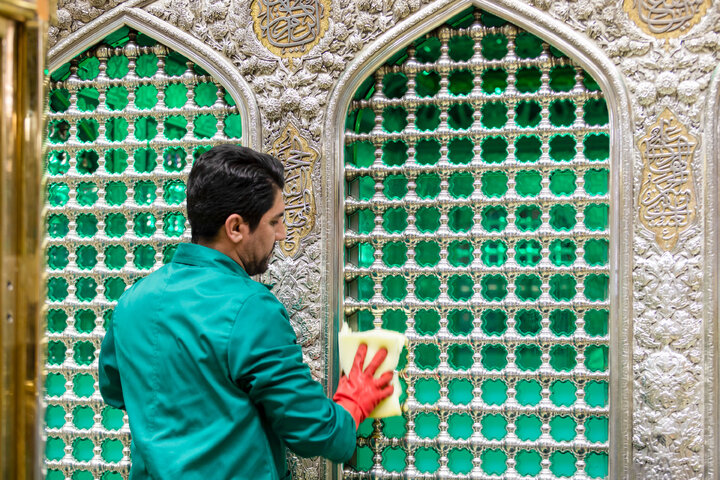 Photos: Imam Reza Holy shrine, servants welcome spring