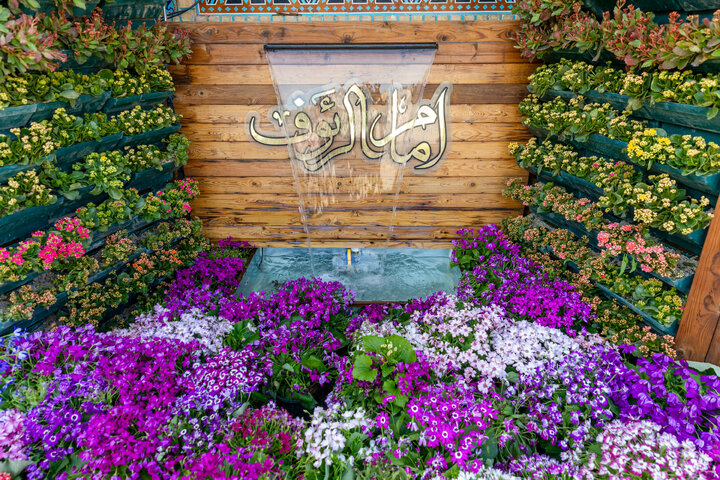 Photos: Imam Reza Holy shrine, servants welcome spring