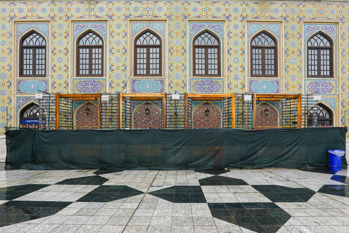 Photos: Imam Reza Holy shrine, servants welcome spring