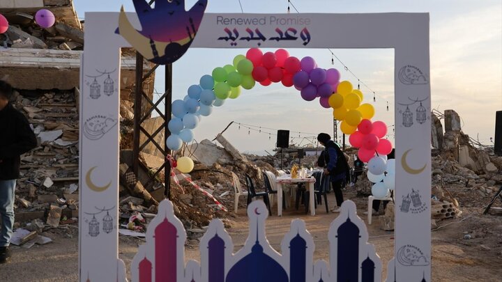 افطار دسته‌جمعی ساکنان کفر شوبا در جنوب لبنان