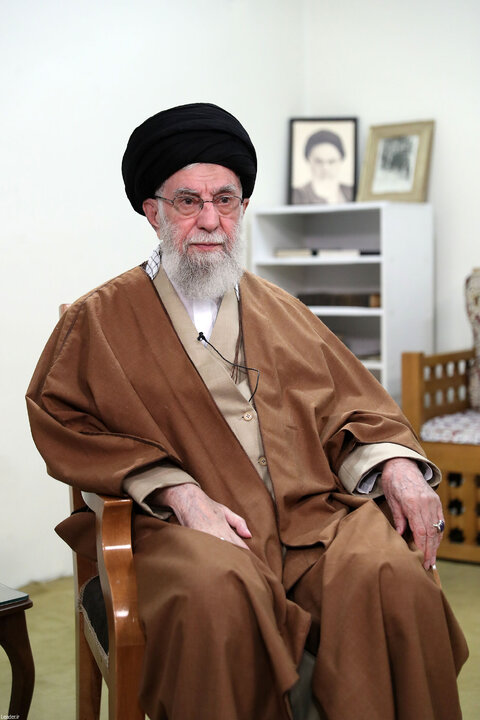 پیام نوروزی رهبر انقلاب به‌مناسبت آغاز سال ۱۴۰۴