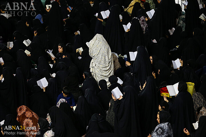 Photos: First Night of Ghadr observed at Hazrat Masoumeh holy shrine