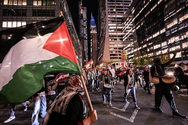 Protesters in US condemn resumed Israeli genocide in Gaza