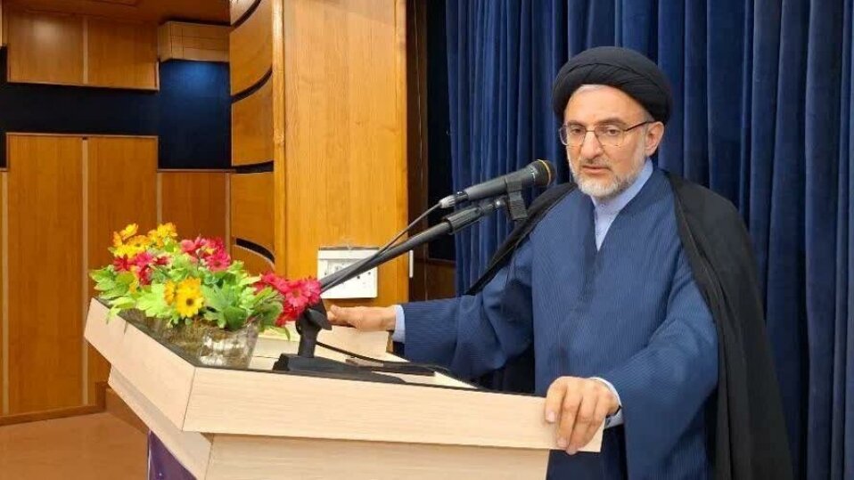 امامزادگان می‌توانند در شرایط بحرانی محور امدادرسانی و مدیریت باشند
