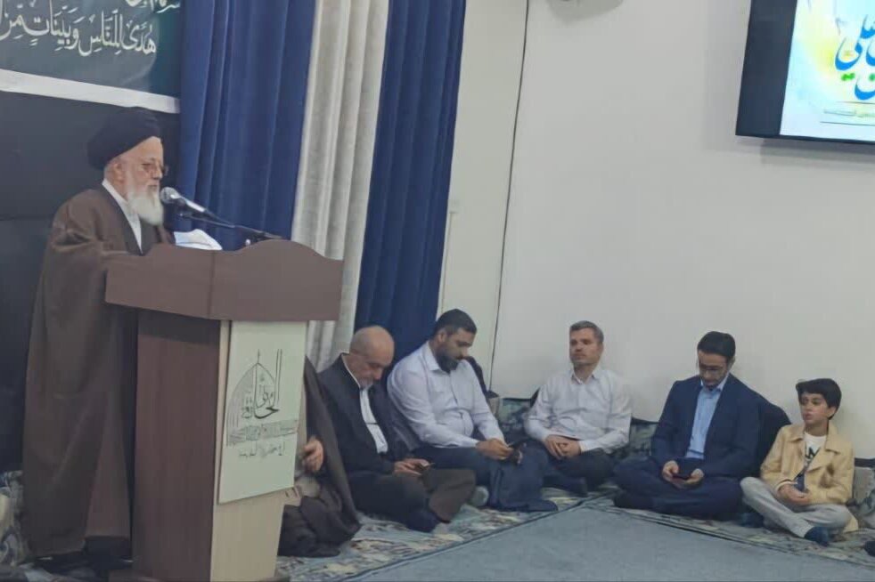 آیت‌الله سیدمجتبی حسینی: مقاومت نماد عزت و اقتدار اسلام در برابر دشمنان است
