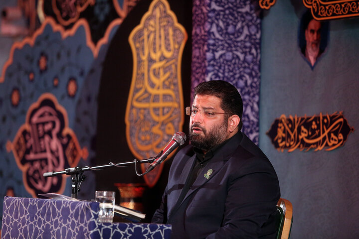 گزارش تصویری | محفل عزاداری شام شهادت امام علی(ع) در حرم حضرت معصومه(س)