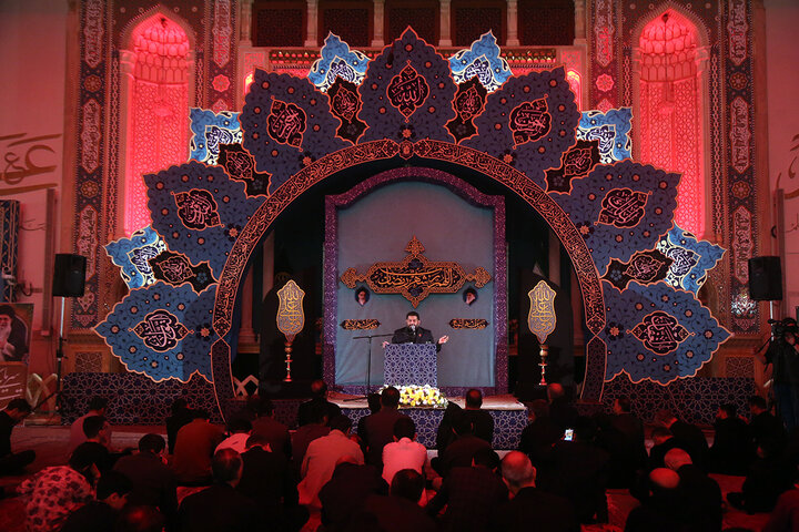 گزارش تصویری | محفل عزاداری شام شهادت امام علی(ع) در حرم حضرت معصومه(س)