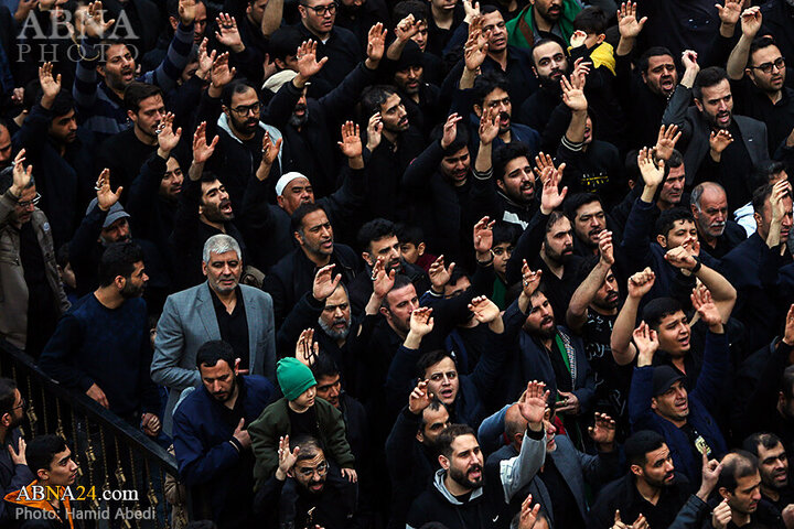 Photos: Ayatollah Vahid Khorasani attends Imam Ali mourning procession