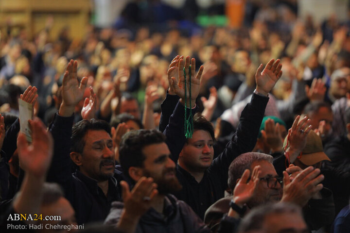 Photos: Last night of Qadr held at Hazrat Masoumeh holy shrine