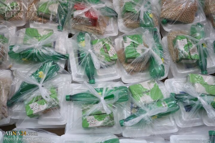 Photos: Preparing, distributing iftar meals, food packages to needy people in Isfahan
