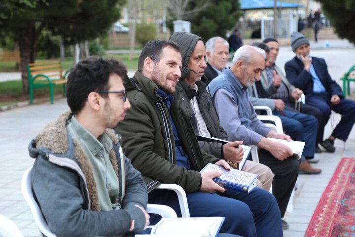 محافل عصرهای قرآنی در بوستان‌های قم