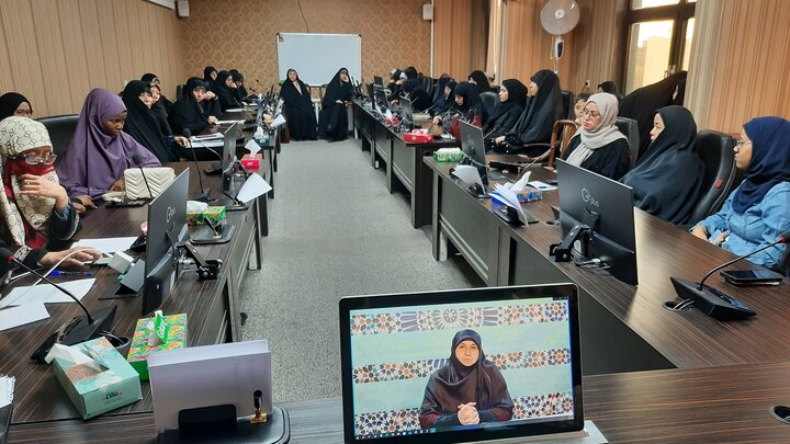 پنل بانوان ششمین کنگره بین‌المللی قدس شریف