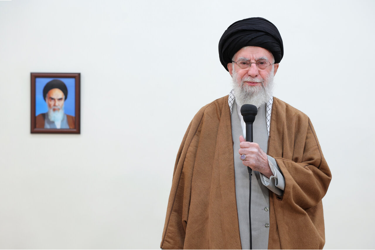 Imam Khamenei: Intl. Quds Day rally an honor for Iranian nation & a demonstration of their steadfastness in reaching their fundamental goals