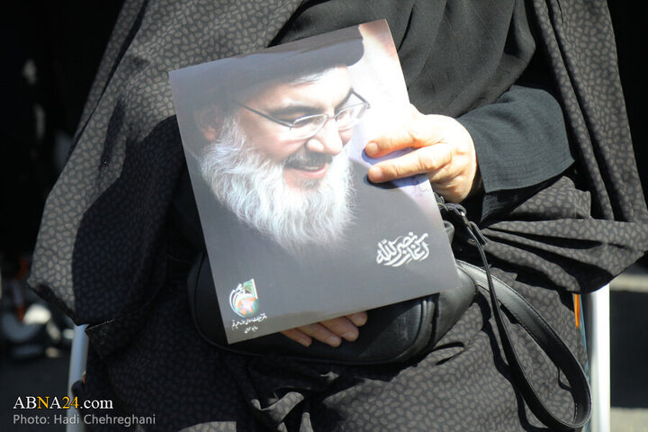 Photos: Foreign seminary students attend International Quds Day march in Qom