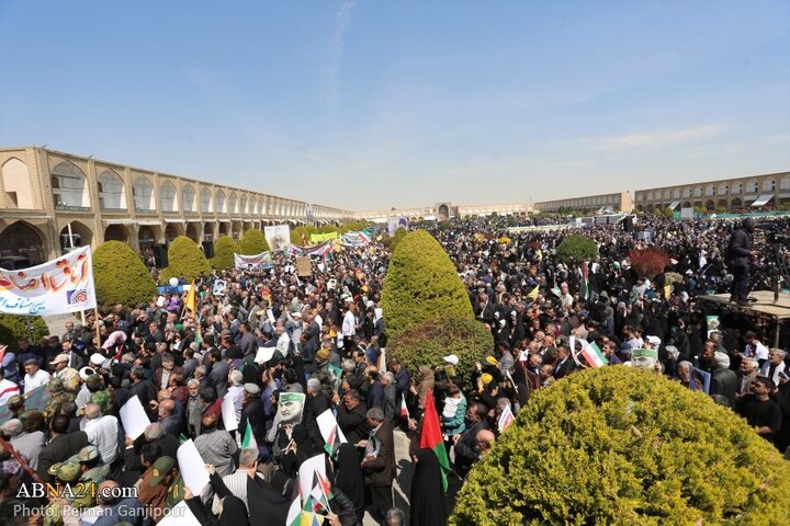 Photos: International Quds Day rally in Isfahan, Iran