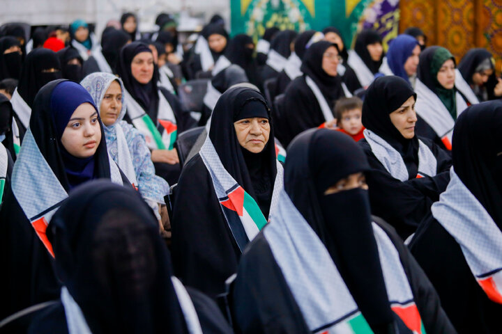 Photos: "Hayya 'ala al-Quds" conference held at Imam Reza holy shrine