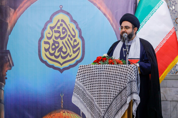 Photos: "Hayya 'ala al-Quds" conference held at Imam Reza holy shrine