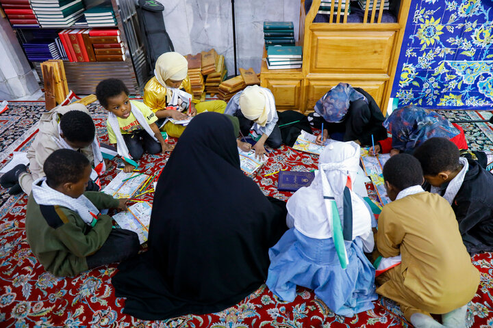 Photos: "Hayya 'ala al-Quds" conference held at Imam Reza holy shrine