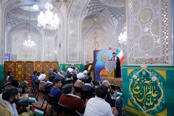 Photos: "Hayya 'ala al-Quds" conference held at Imam Reza holy shrine