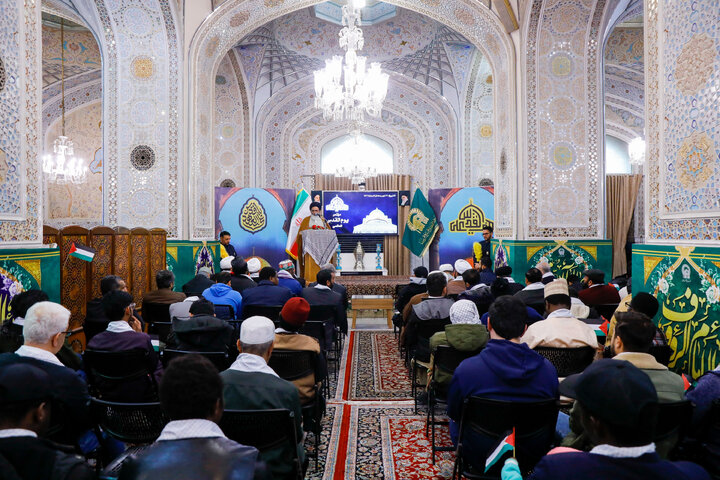 Photos: "Hayya 'ala al-Quds" conference held at Imam Reza holy shrine