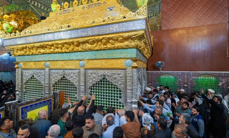Thousands of Shia pilgrims commemorate International Day of Support for Imamain Askariyyain in Samarra