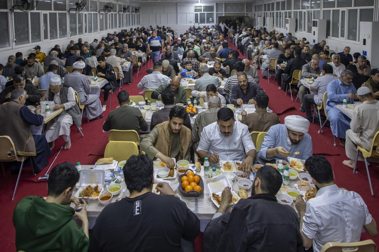 Al-Alqami Complex provides more than 350 Iftar meals for pilgrims arriving in Karbala daily