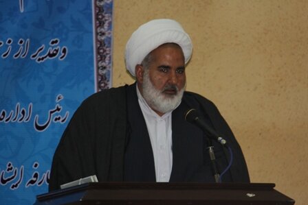 نقش راهبردی علمای حوزه در حل مشکلات اقتصادی و تقویت انسجام ملی