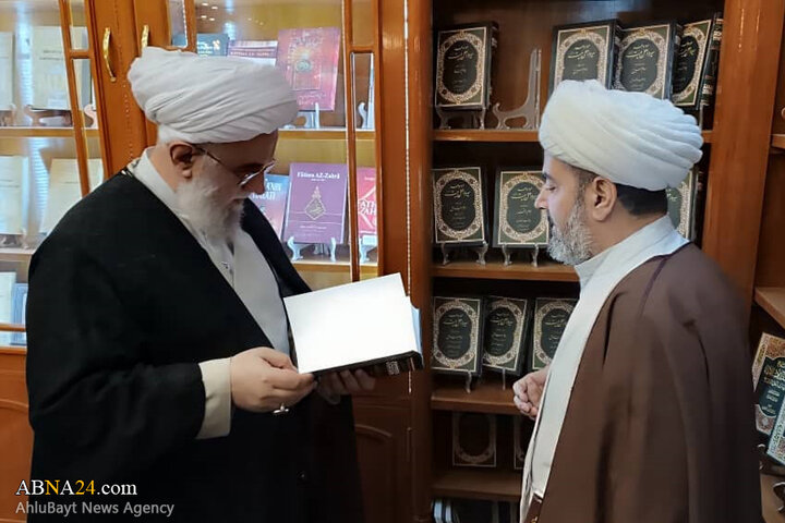 کتابخانه امام حسن نجف