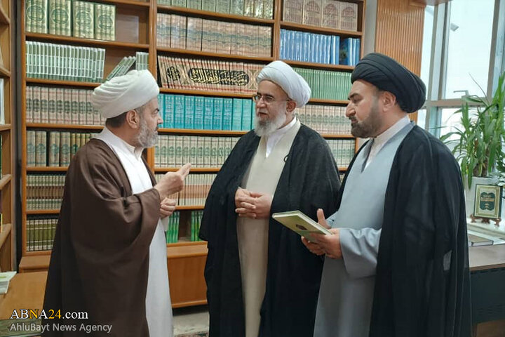 کتابخانه امام حسن نجف