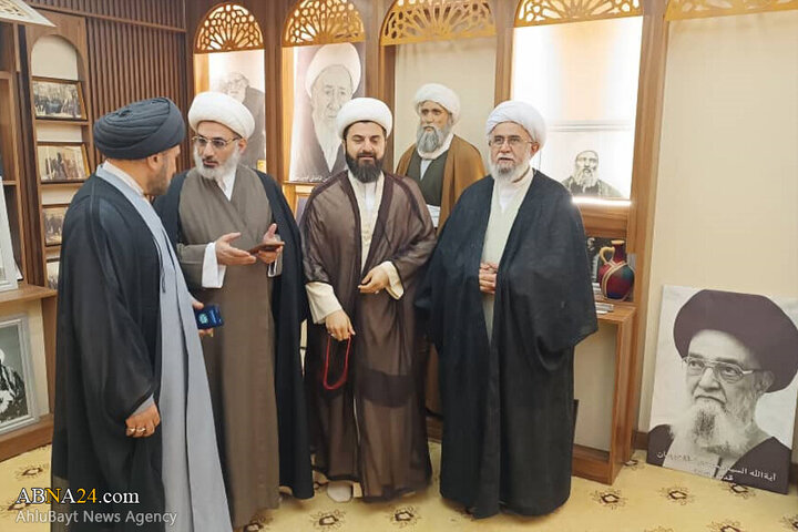 Photos: Ayatollah Ramazani visits "Torath" Writing, Researching, Publishing center of Najaf Seminary