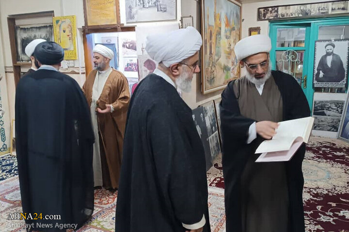 Photos: Ayatollah Ramazani visits "Torath" Writing, Researching, Publishing center of Najaf Seminary