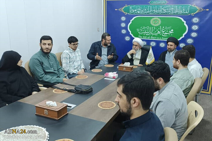 Photos: Ayatollah Ramazani meets with Palestinian families