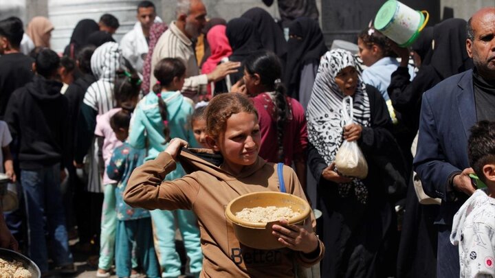 Photos: Food crisis in Nuseirat refugee camp in central Gaza