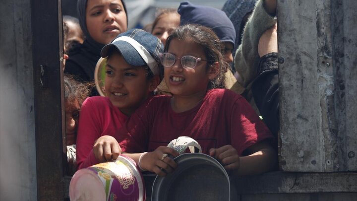 Photos: Food crisis in Nuseirat refugee camp in central Gaza